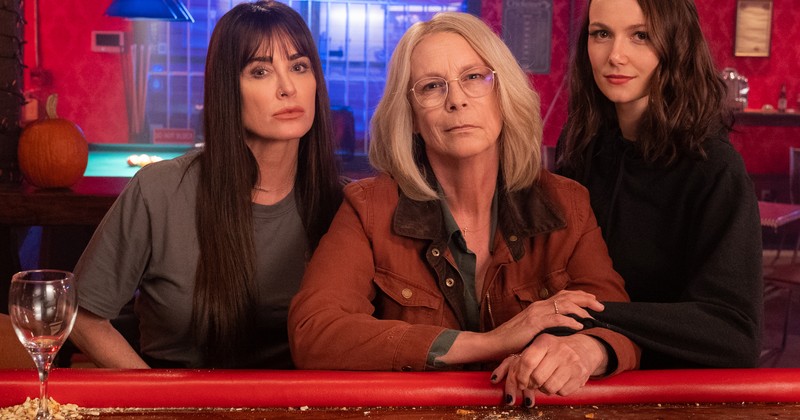 'Halloween Ends': Jamie Lee Curtis Shares First Look at the Threequel's Trio of Heroines
